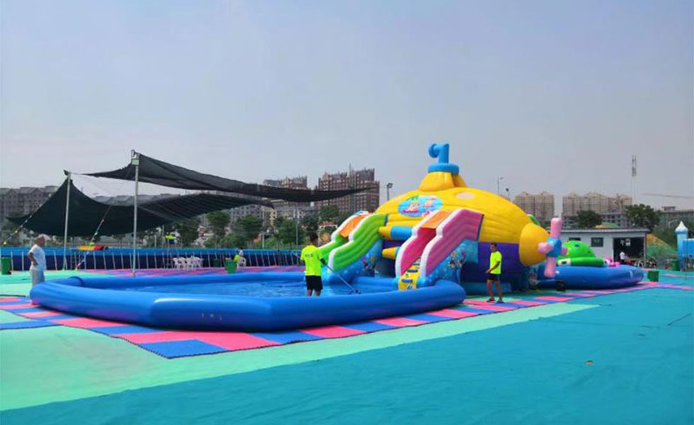 充氣滑梯